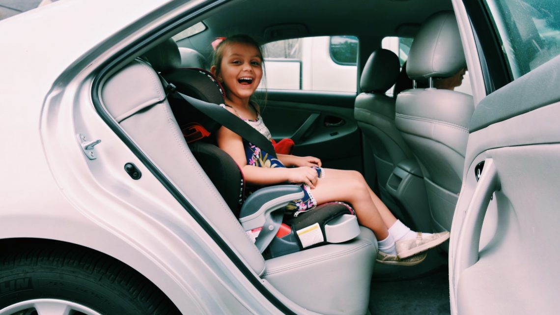 Comment faire partager sa passion pour les voitures à ses enfants ?